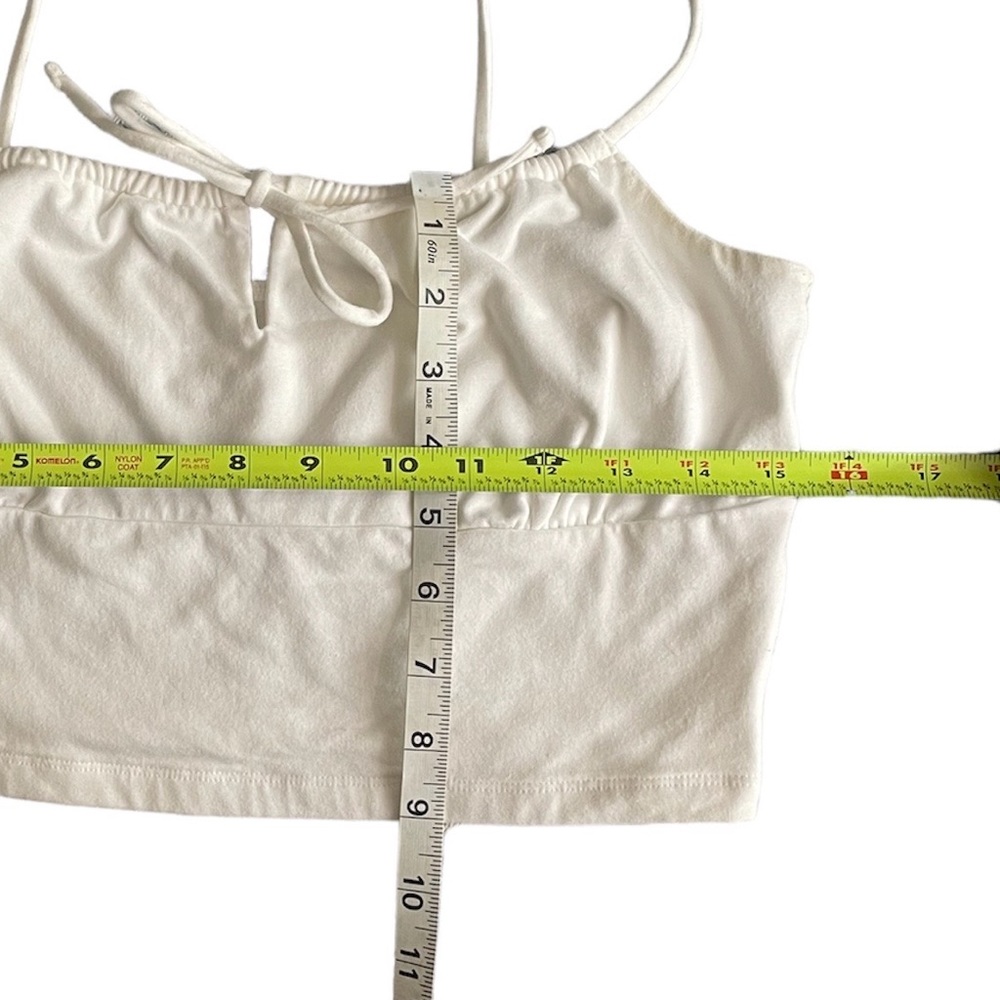 NWOT Women’s Aeropostale Keyhole Open Very Cropped Slim Fit Tank Top with Tie - Picture 6 of 7